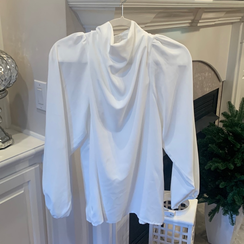 NWOT Entro Mock Neck White Blouse